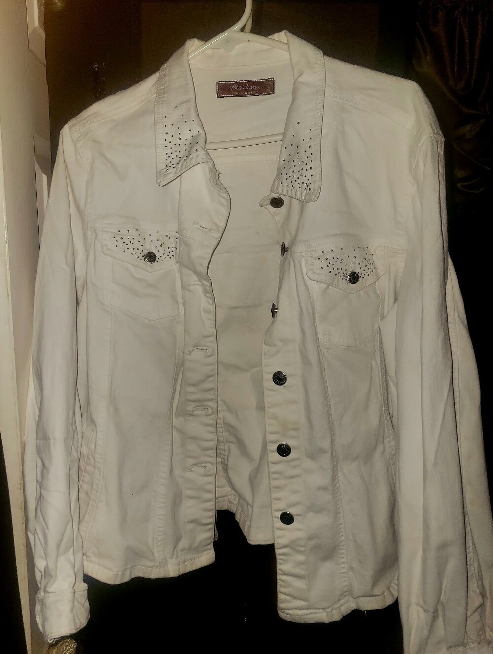 White Women's Stud-Accent Denim Jacket